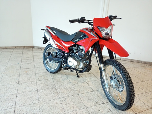 Imagen 3 de 12 de Mondial Td 250 M 2021