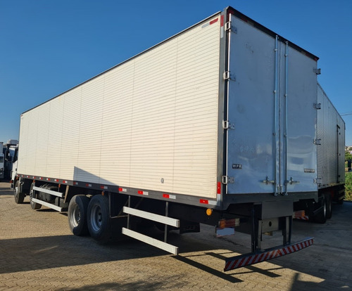 Imagem 4 de 10 de Mb Atego 2426 Ano 2016 8x2 Bitruck Bau 10,80mts Ñ E 2430