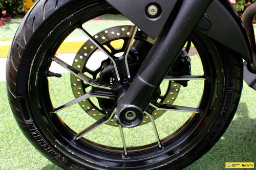 Suzuki Gixxer 250