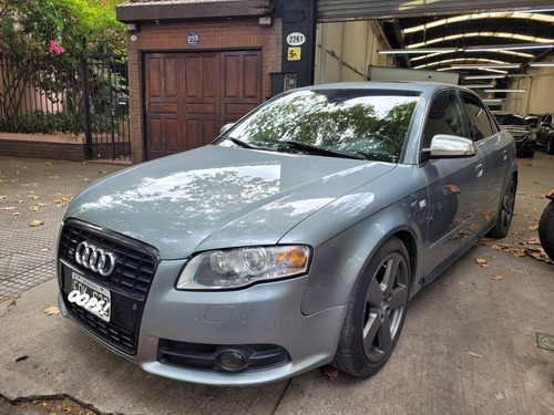 Audi S4 4.2 V8 Quattro