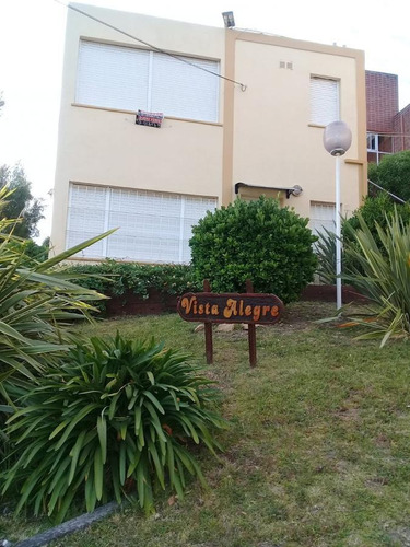 Imagen 2 de 9 de Venta - Departamento Dos Ambientes - Villa Gesell