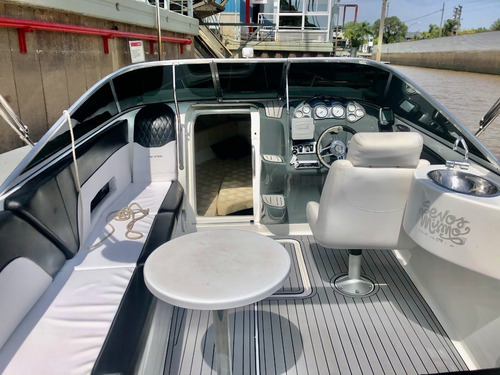 Quicksilver 2400 - 2015 - Volvo 270hp - Mooney Embarcaciones