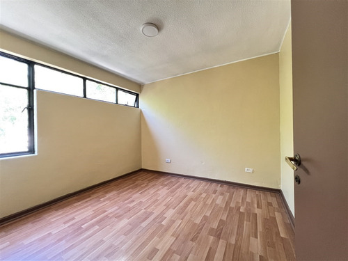 Condominio 3 Dorm 1 Baño Vista Despejada Barrio Tranquilo