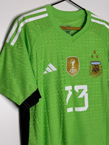 Camiseta Arquero Argentina Dibu Martinez 2022 Campeón (Usado)