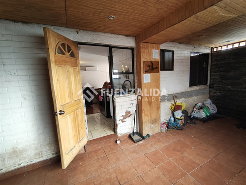 Casa En Venta De 3 Dorm. En Puente Alto, Aep
