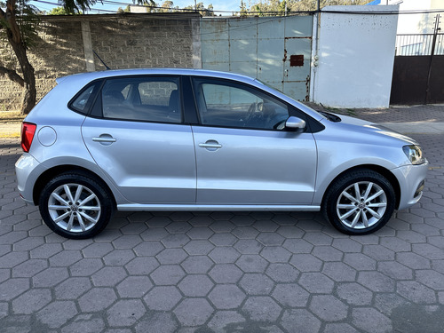 Volkswagen Polo 1.6 L4 Sound Mt