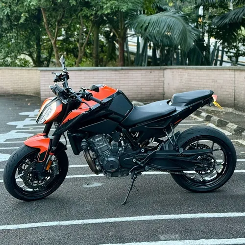 Ktm Duke 890