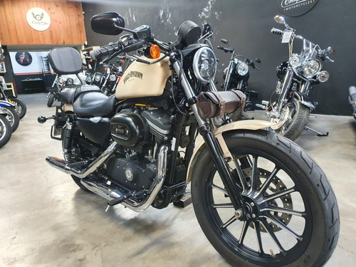 Imagem 1 de 9 de Harley Davidson Sportster Xl 883 Iron 2015 Bege 