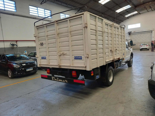 Imagen 2 de 8 de Ford 4000