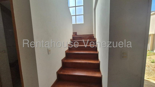 Estefani Salon Vende Casa En Ciudad Roca-lara-25-9282