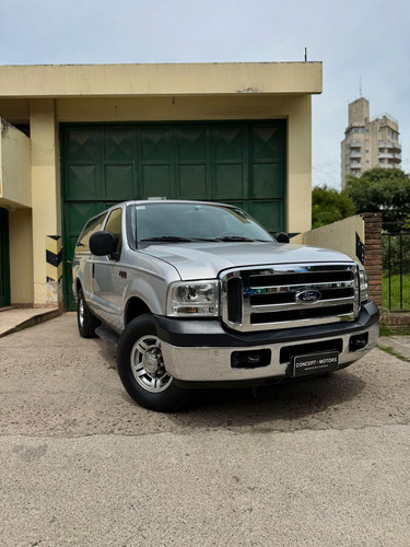 Ford F-100 3.9 Cab. Simple Xlt 4x2
