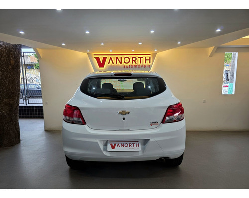 Chevrolet Onix 1.0 MPFI LS 8V FLEX 4P MANUAL