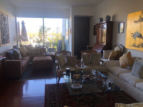 Increible Depa Con Enorme Terraza En Edificio Pequeño En Secretaria De Marina