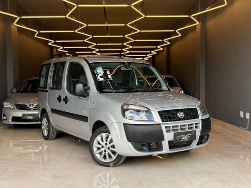 Fiat Doblo 1.8 16v Essence 7l Flex 5p