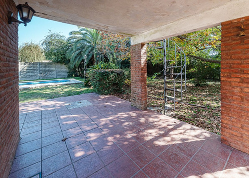 Casa En Venta En Barrio Pellegrini Ii Pilar