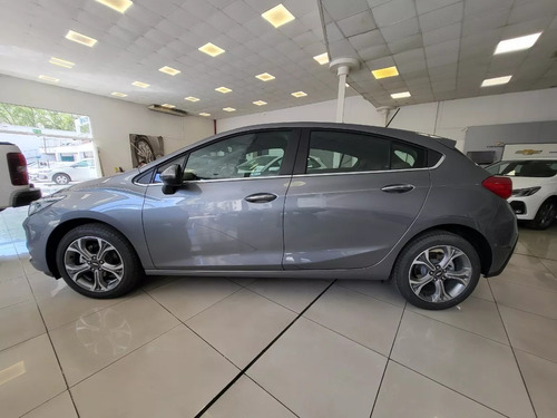 Chevrolet Cruze 5 1.4 Premier 5p