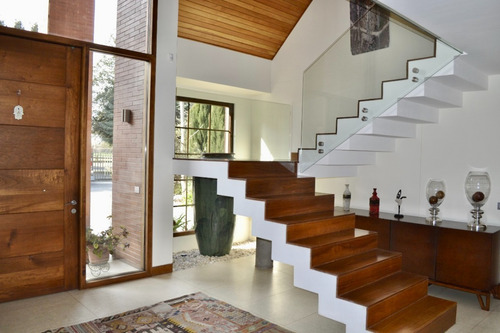 Imagen 2 de 25 de Increíble Casa En Excelente Condominio Con Cancha De Golf