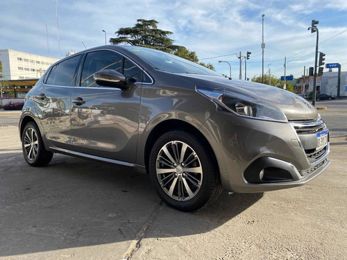Peugeot 208 Feline Pack Cuir 2017