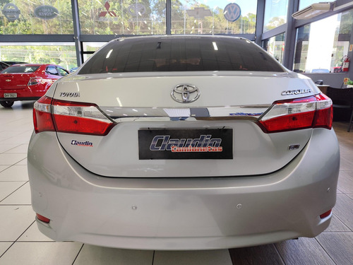 Toyota Corolla GLi 1.8 Flex 16V Aut.
