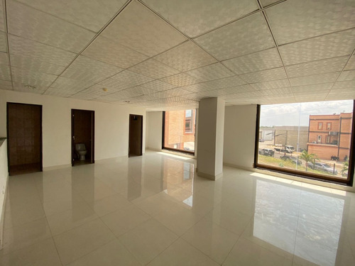 Imagen 7 de 16 de Marisol Castro Vende Local Comercial En C.c. Industrial Inducentro |san Diego | Carabobo | Fol-mu Marisol 04244923040