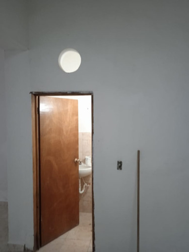 Imagen 3 de 12 de Venta De Local A Pie De Calle En Sabana Grande 04241079006