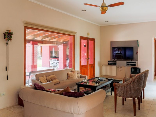 Imagen 5 de 18 de Hermosa Quinta De Excelente Calidad Constructiva