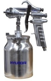 Imagen 2 de 4 de Pistola P/pintar De Gravedad Hyundai Hypp1700 .