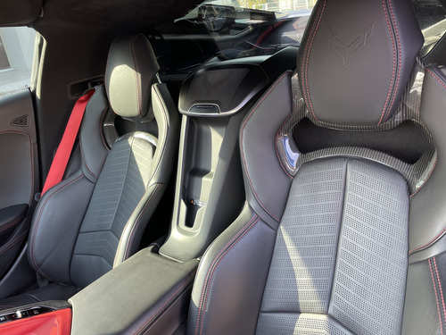 Chevrolet Corvette 6.2 V8 Stingray Z51 At