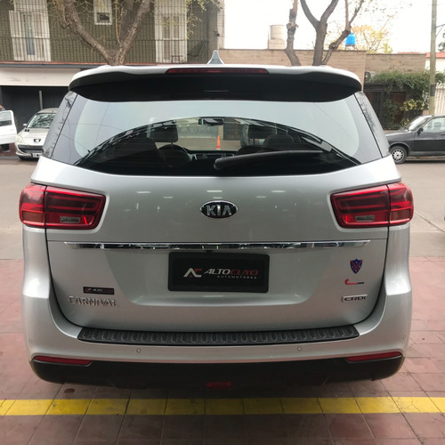 Kia Carnival 2.2 Crdi Premium Avn
