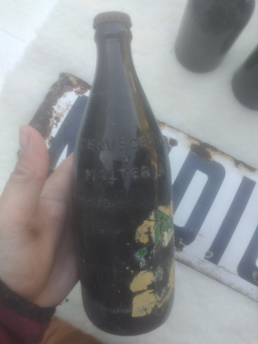 Antiguas Botellas Sin Abrir De Malta  Y Cerveza