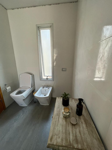 Dueño Vende Casa En Barrio La Bastilla