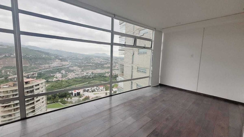 Departamento En Renta En Bosque Real
