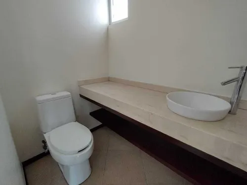 Casa En Venta En Zen House, 3 Recamaras, Estudio, 2.5 Baños, Gran Ubicación!