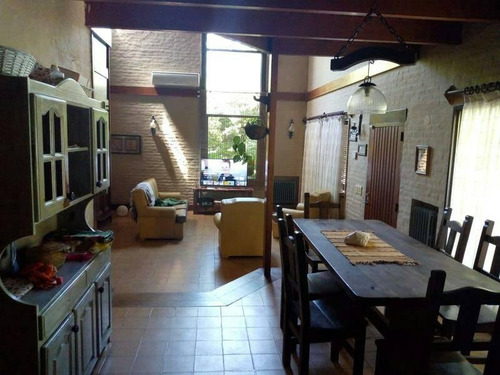 Imagen 5 de 14 de Casa Quinta En Alquiler O Venta Barrio San Ignacio