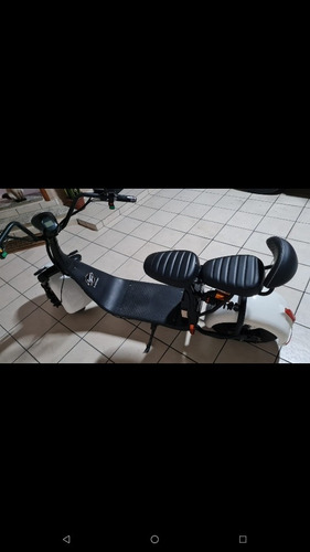 Imagem 2 de 4 de E-types Scooter Eletrica
