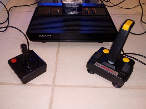 Console Atari 2600 Para Colecionadores Bem Conservado. Preto (Usado)