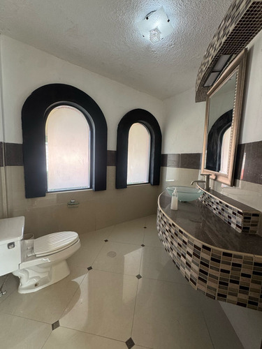 Casa En Venta, Santa Maria Huecatitla, 3 Recamaras