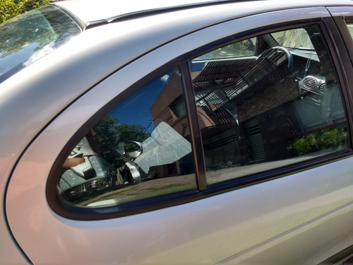Renault Megane 1.9 Dti Tricuerpo
