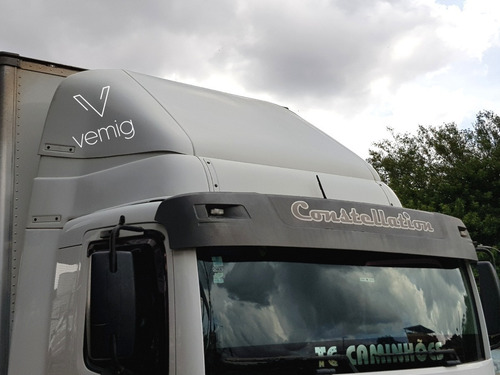Vw 17.230 2017 Constellation 4x2 Baú Cg Seca Facchini
