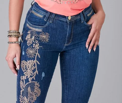 Calca Jeans Feminina Minuty Flare Ref 231338 Bordado Brilho R 419 9