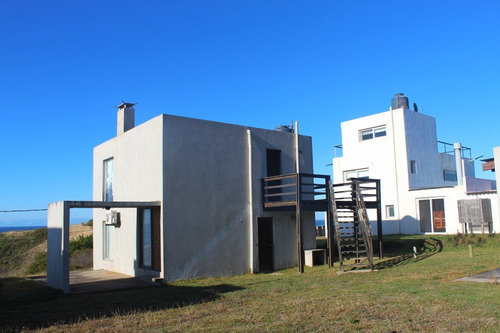 Casa Frente Al Mar En Punta Del Diablo