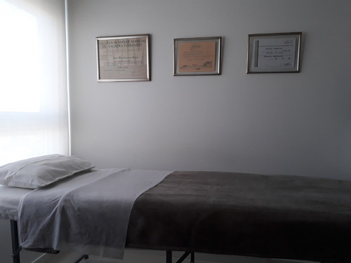Imagen 3 de 9 de Masajes: Relax Y Descontract. Tratam. Corporales Y Faciales