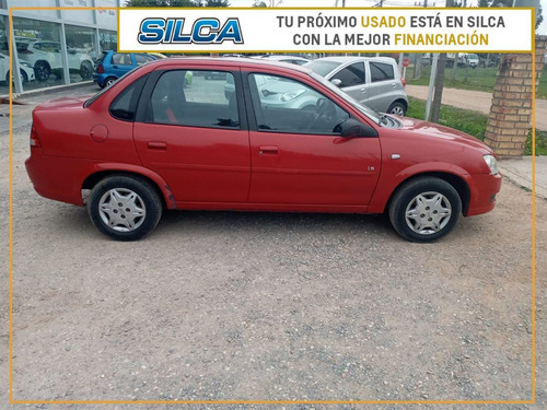 Chevrolet Corsa Super 2011 Rojo 4 Puertas