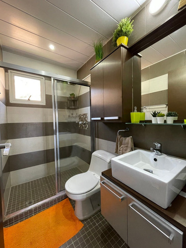 Imagen 5 de 8 de Se Ofrece En Alquiler Apartamento En Res. Isla Marina