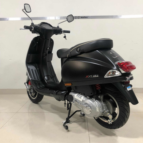 Imagen 8 de 15 de Piaggio Vespa Sxl 150 0km Negro Scooter Retro Automático Dni