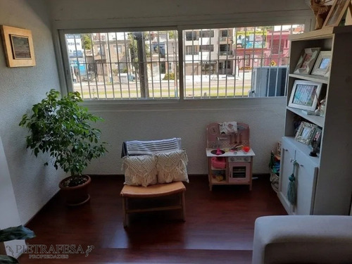 Imagen 3 de 12 de Venta De Apartamento, 3 Dormitorios, 1 Baño, Terraza, Av Italia, La Blanqueada.