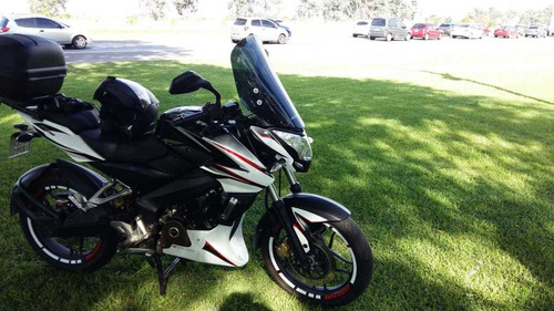 Bajaj Rouser Ns 200