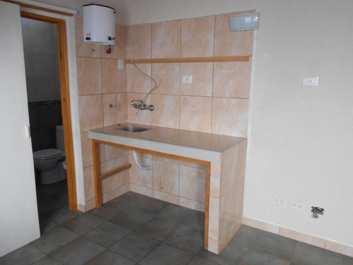 Imagen 9 de 13 de Oficina Comercial Apto Profesional