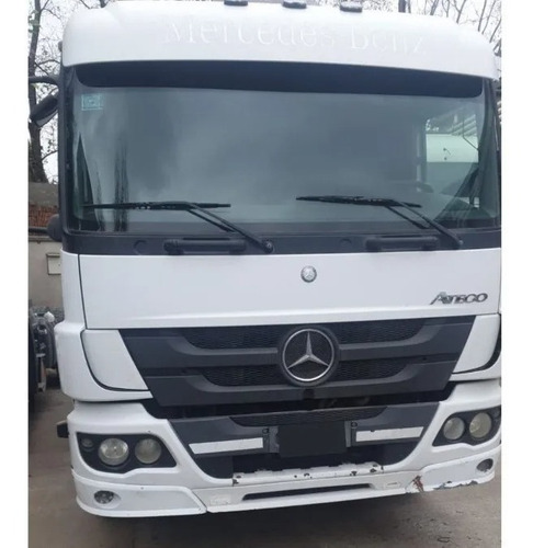 Imagen 13 de 15 de Mercedes Benz 1725 Tractor Corto C/plato. Año 2016