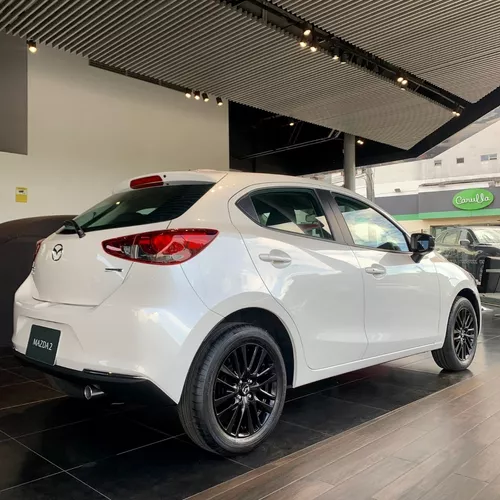  Mazda 2 Sport Carbón Edition Blanco | TuCarro